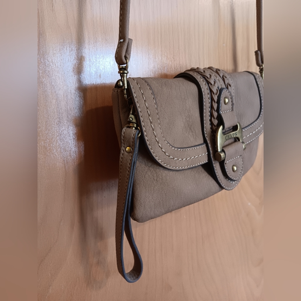 Chaps purse